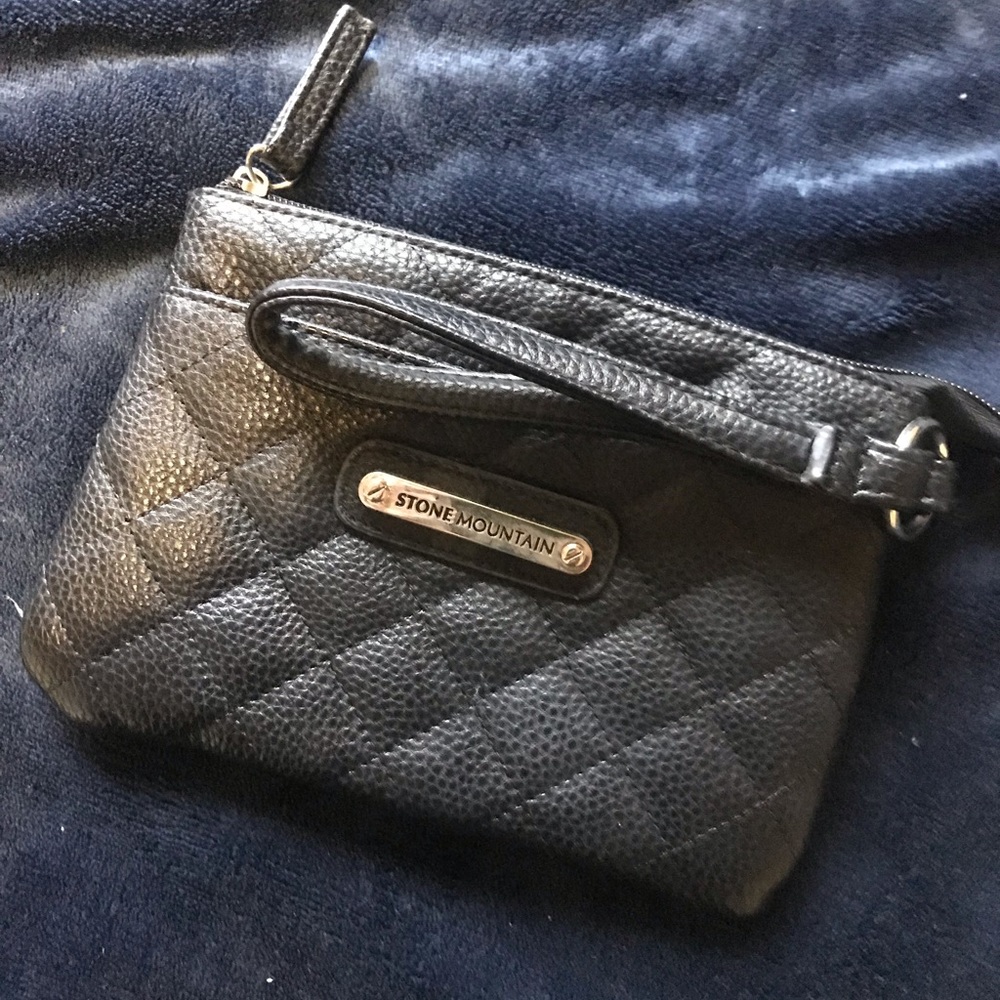 Stone Mountain small black handbag w/wrist strap